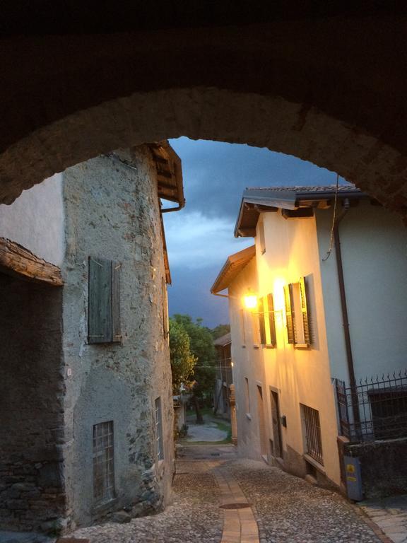 B&B Il Portico Del Conte Bed & Breakfast Bosisio Parini