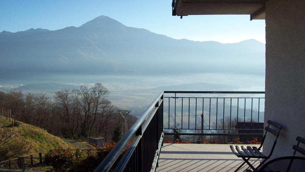 Apartment Casa Delle Camelie Sorico