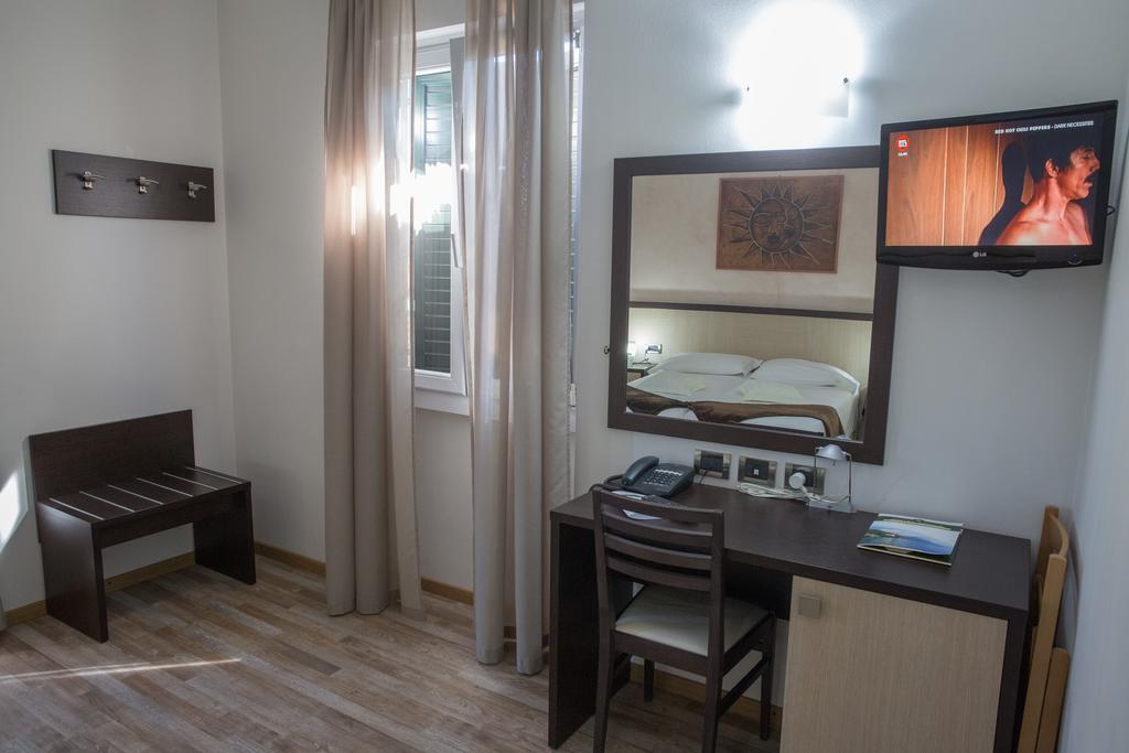 Hotel Lauro Gravedona