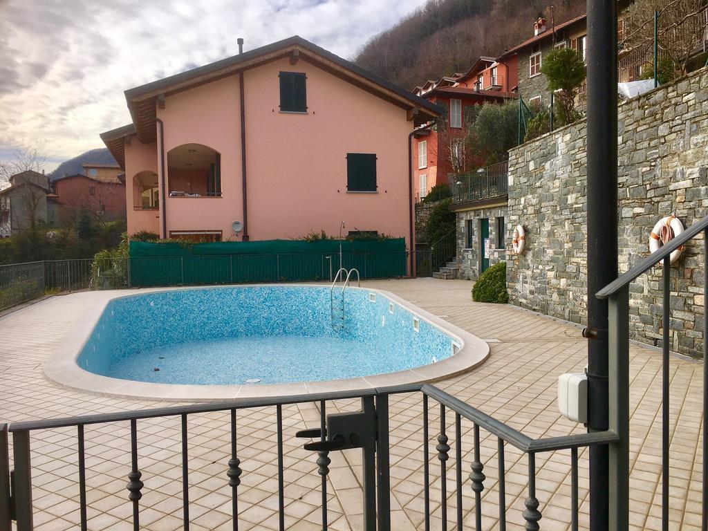 Residenza Romina Sleeps 8 With Pool- By Italian Apartments Apartment Rezzonico