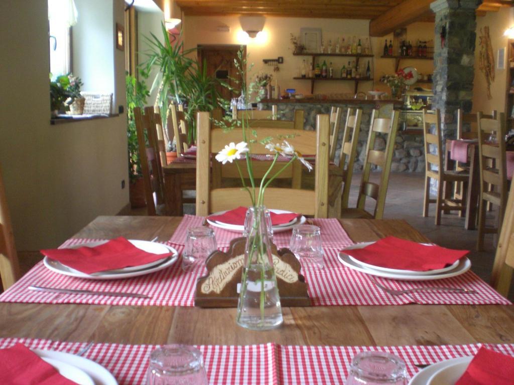 Le Radici Farm stay San Fedele Intelvi