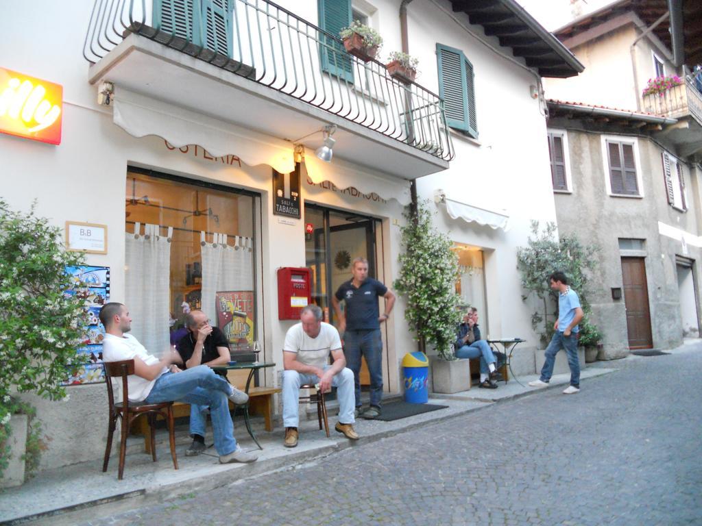 Bed & Breakfast Torre Del Barbarossa Foresteria Mandello del Lario