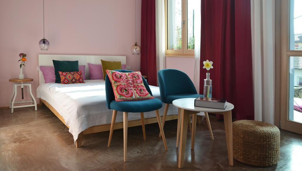 Picobello Zimmer&atelier Affittacamere Calolziocorte