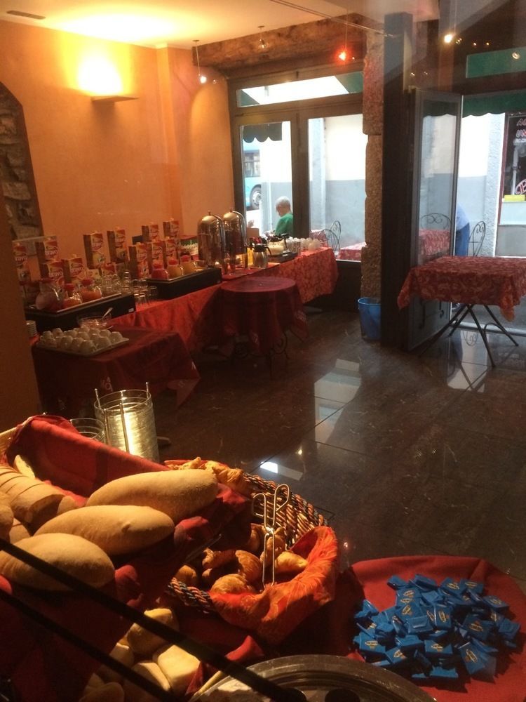 In Riva Al Guest house Como