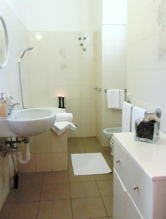 Anna Apartment *