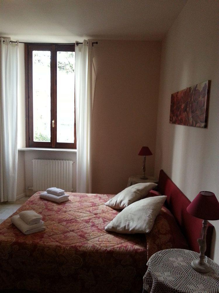 Hotel Gira Como