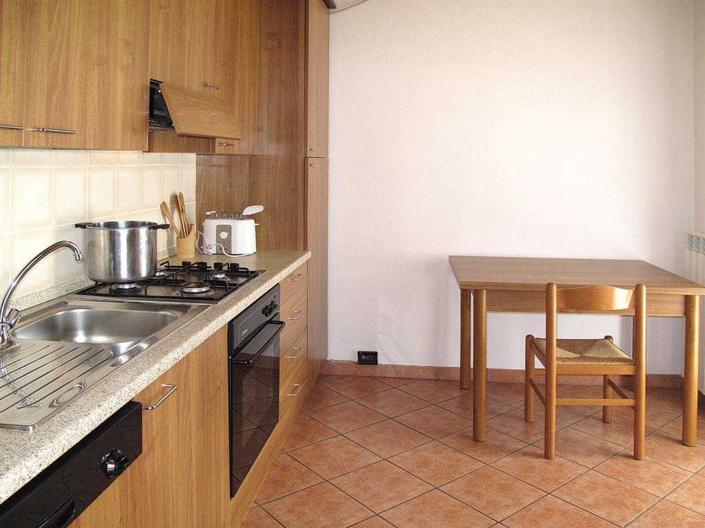 Res. Vigna Del Lago 121S Apartment