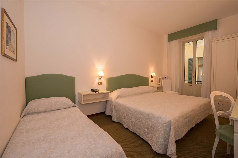 Hotel Du &