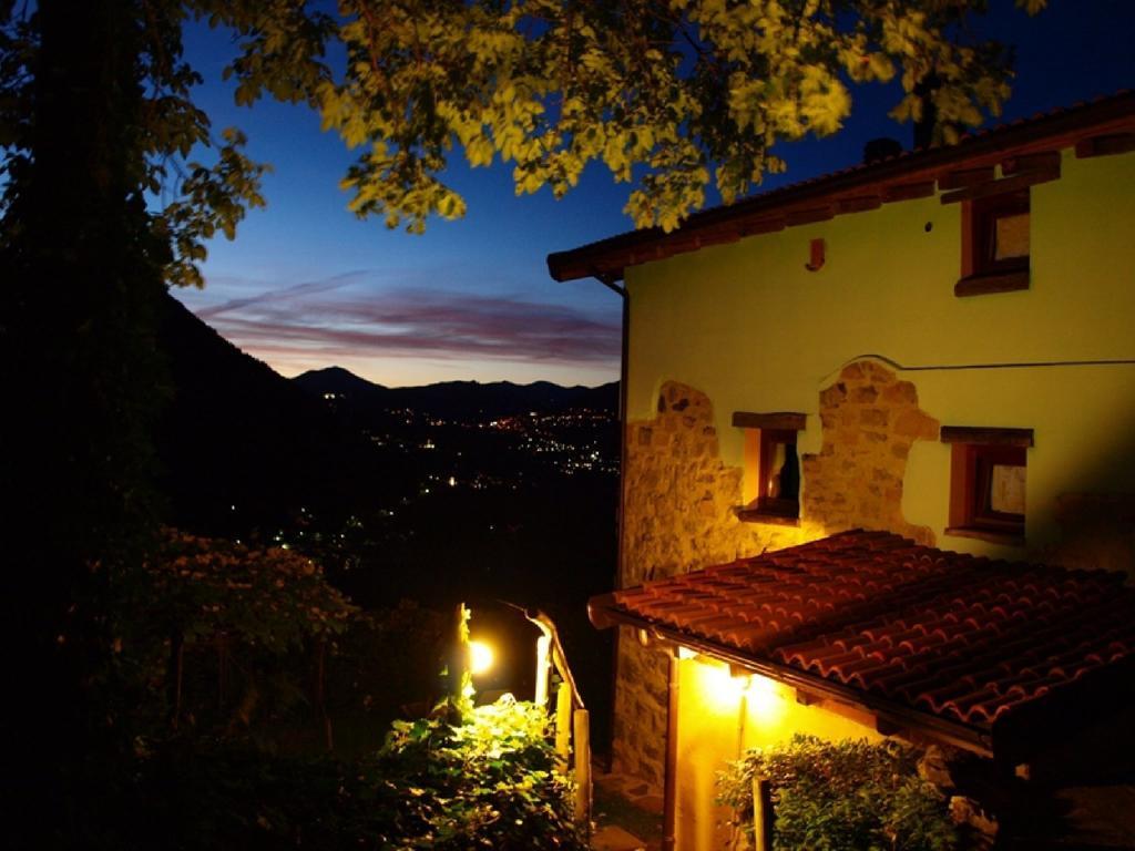 Al Marnich Farm stay Schignano (Como)