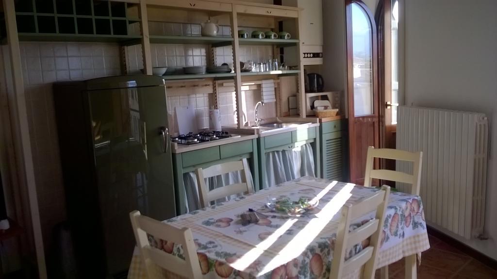 Center Town Apartment *