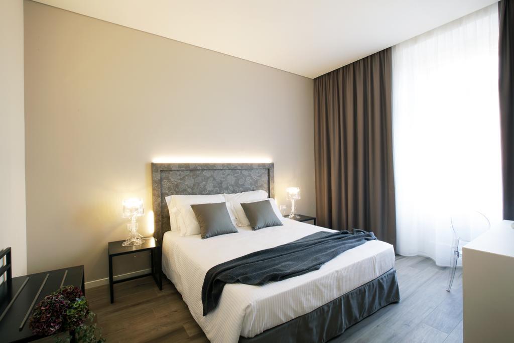 Liberty Guest house Como
