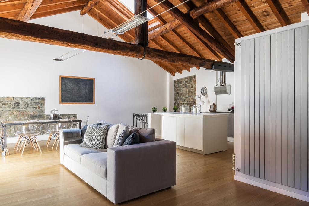 Corte Delle Rondini - Bymyhomeincomo Apartment *