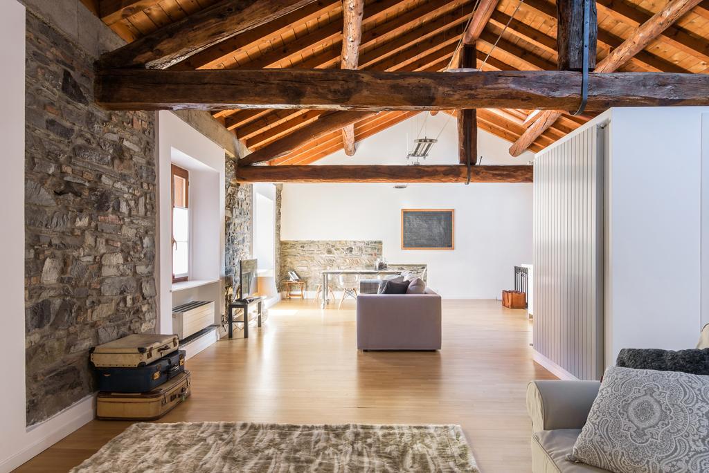 Corte Delle Rondini - Bymyhomeincomo *