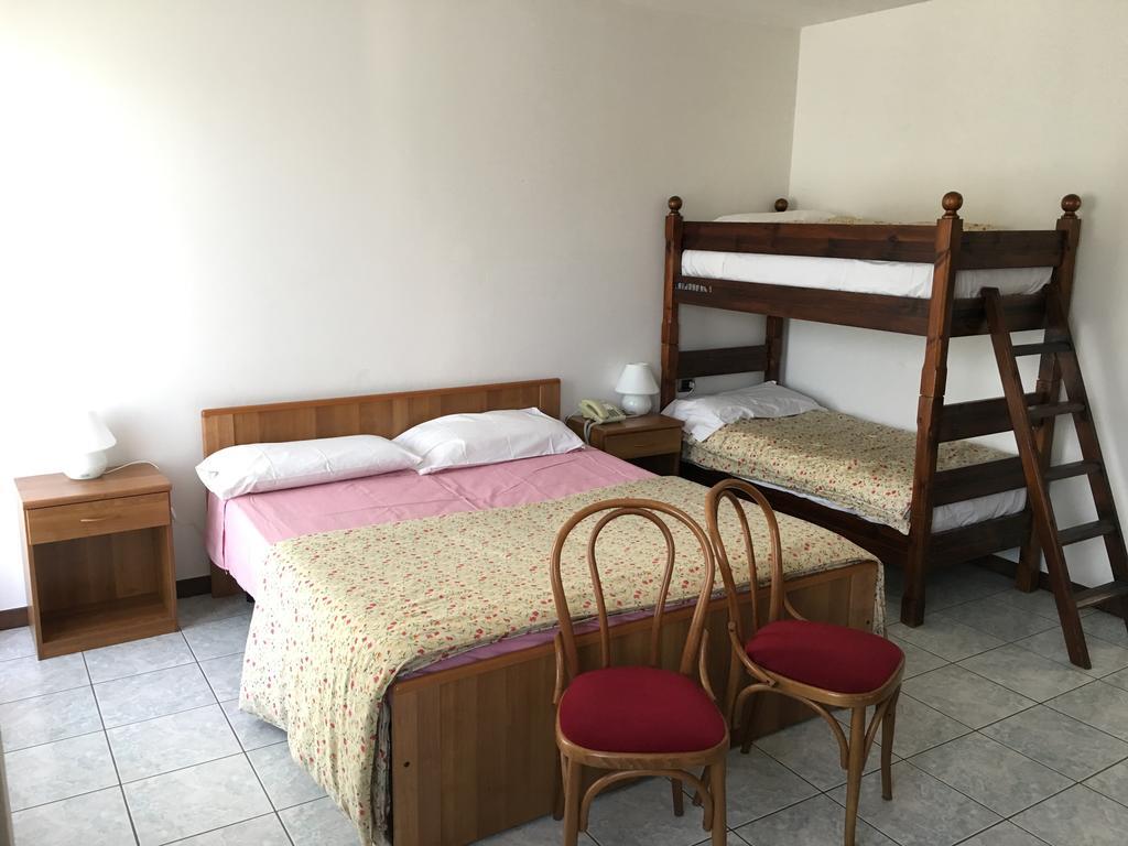 Hotel Cavaria 2*