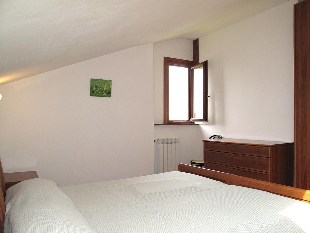 Res. Vigna Del Lago 121S Apartment