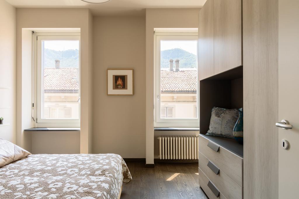 Numero Due Piazza Mazzini - Bymyhomeincomo * Como