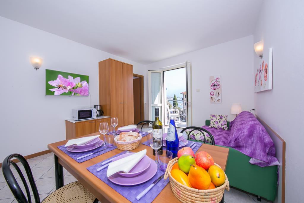 Riva Del Lario Apartment Gravedona