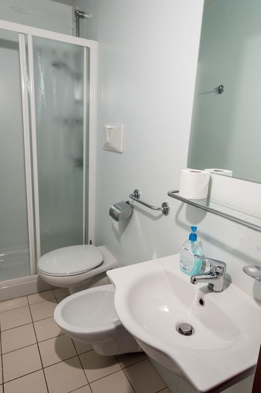 De Jean Hotel *
