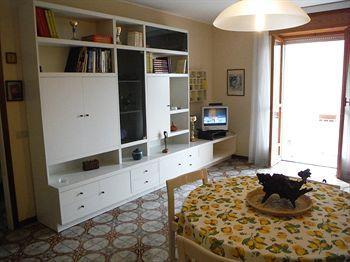House Olivedo Appartamento Varenna