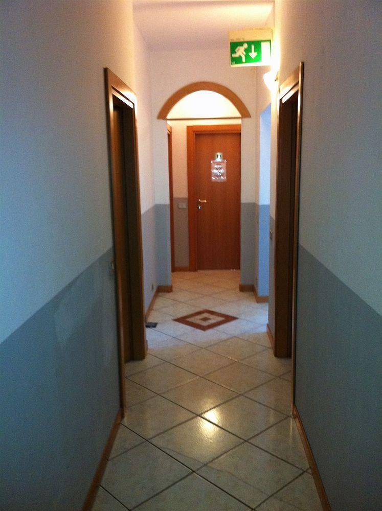 Hotel Pontenuovo Di Macyszyn Fabio