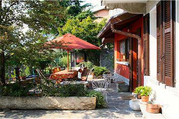 - Foresteria - Frontelago 2* Mandello del Lario