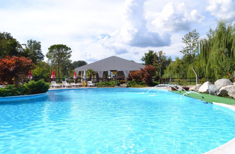 Holiday Chalets Camping Class Hotel