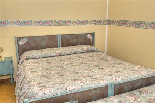 Hotel De Jean *