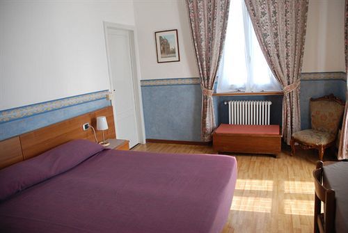 Riviera 3*
