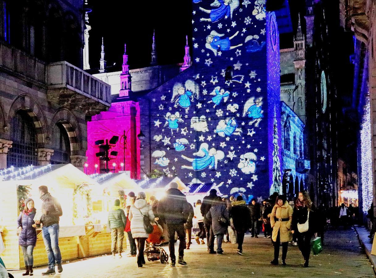 Piazza Duomo Amazing Downtown Apartment Como