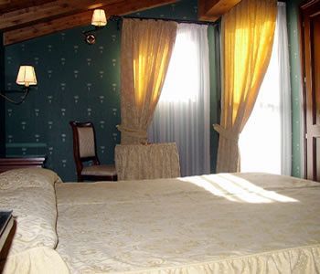 Hotel Du 3*