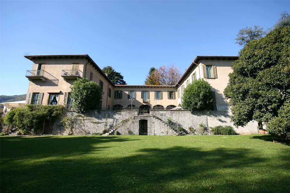 Le Due Torrette Bed & Breakfast Erba