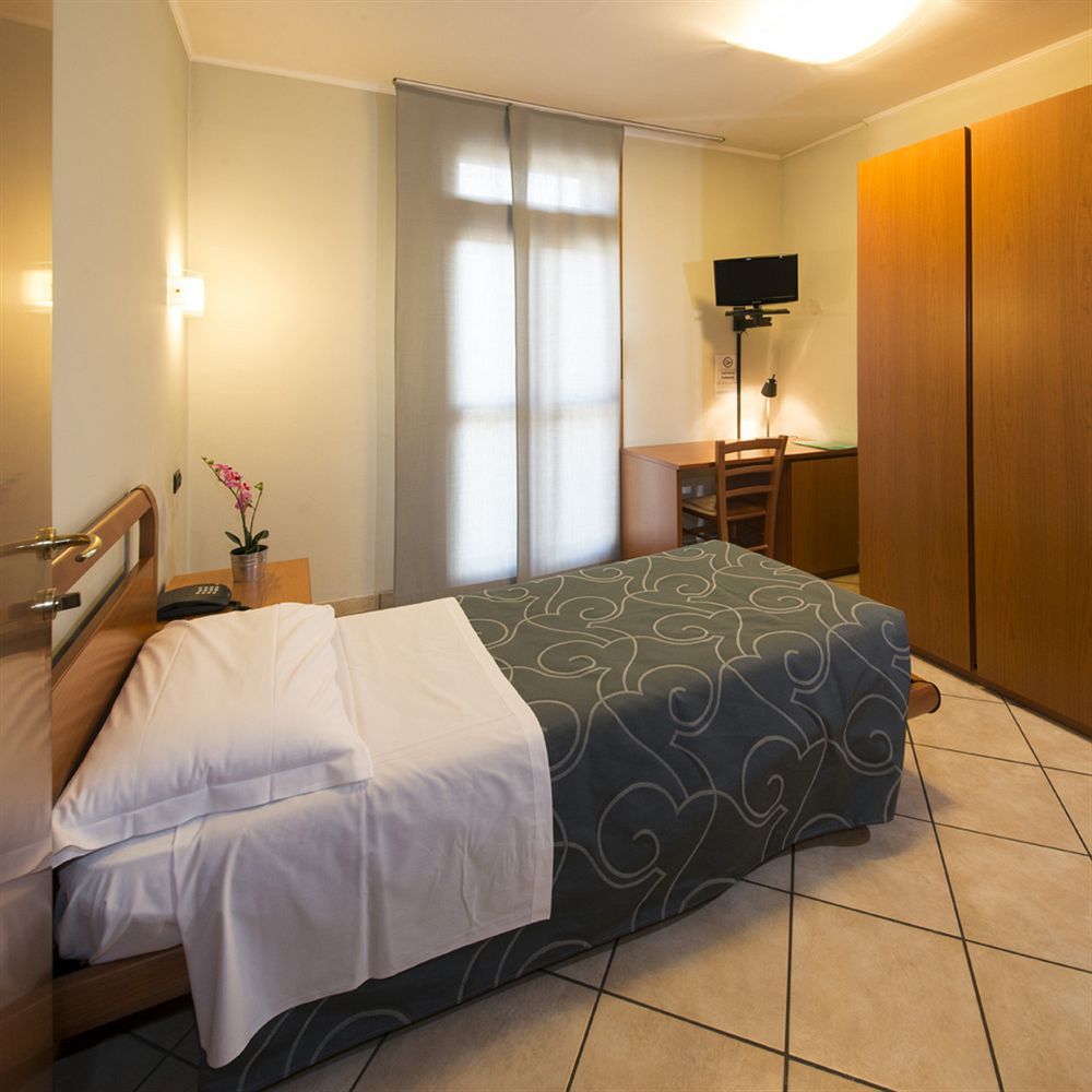 Parini Hotel Hotel Bosisio Parini