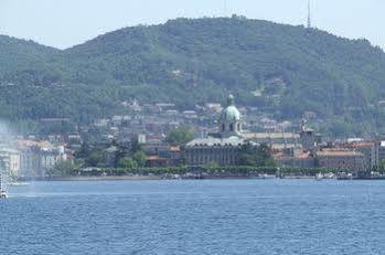 Victoria Como