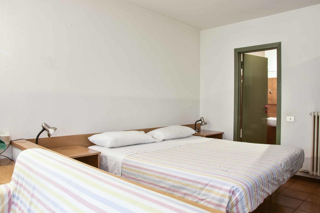 Aparthotel Pila *