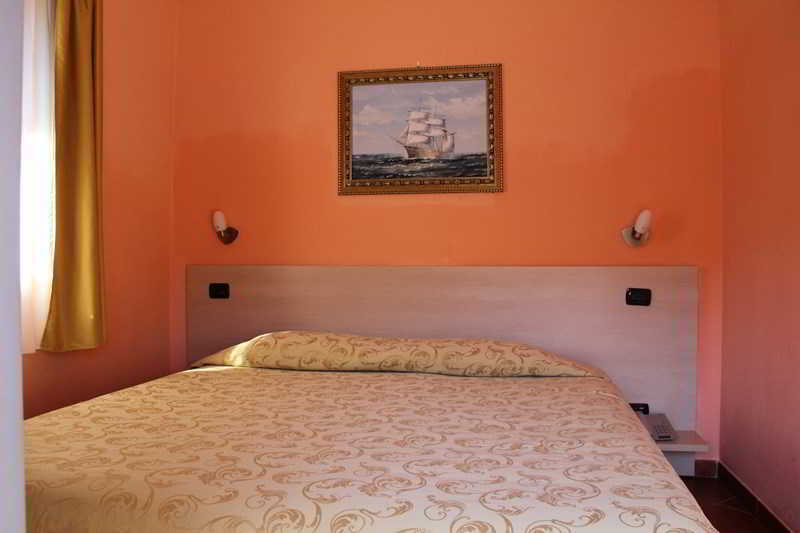 Hotel Lizard 3*