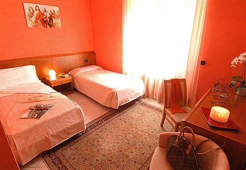 Hotel San Gerolamo 3*