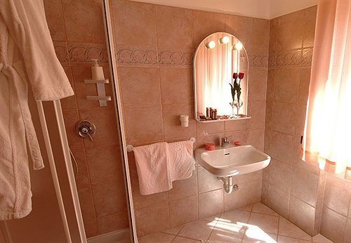 Hotel San Gerolamo 3*