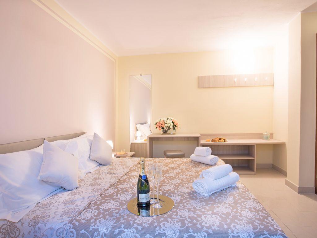 Ossuccio Grande C With Pool Sleeps 12 By Italian Como