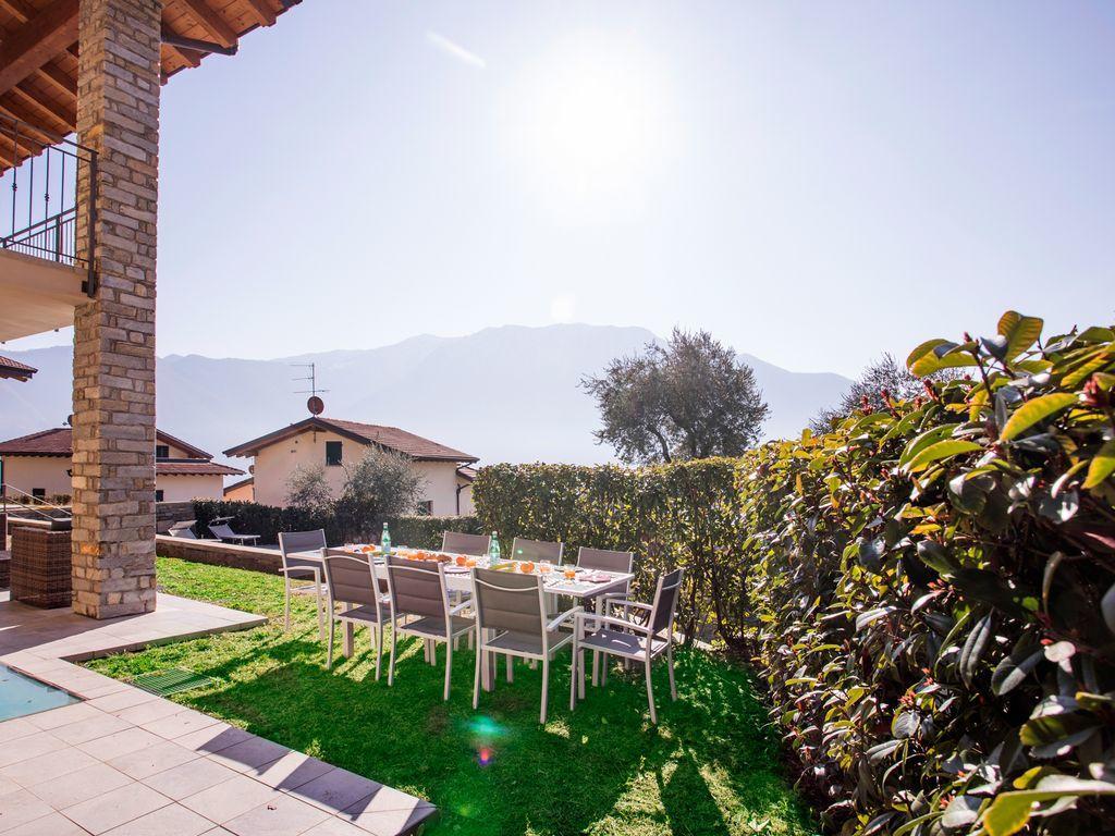 Ossuccio Grande C With Pool Sleeps 12 By Italian Holiday home *