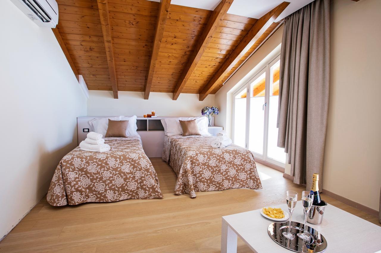 Ossuccio Grande C With Pool Sleeps 12 By Italian Holiday home *