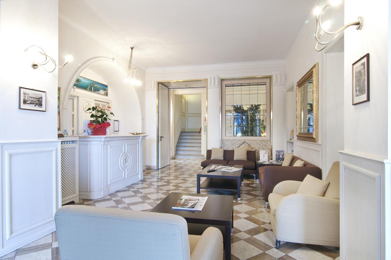 Hotel Metropole