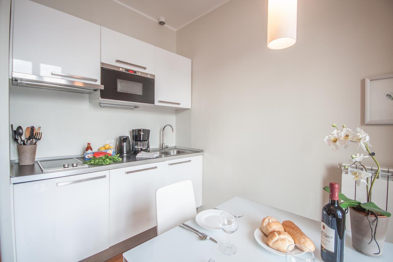 Rodrigo Lake Side Suite Apartment *