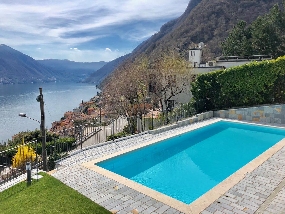 Pool By Italian Apartment Argegno