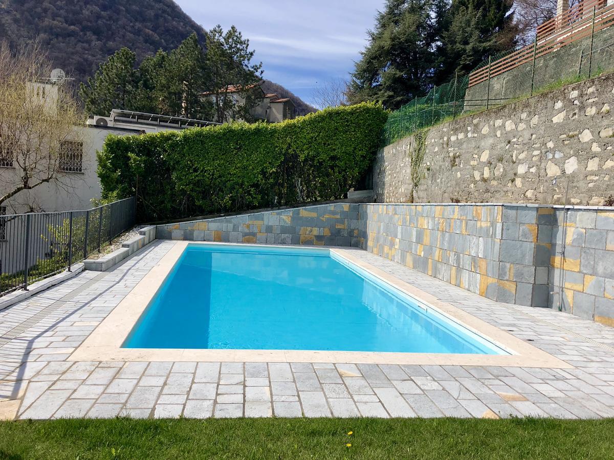 Pool By Italian * Argegno