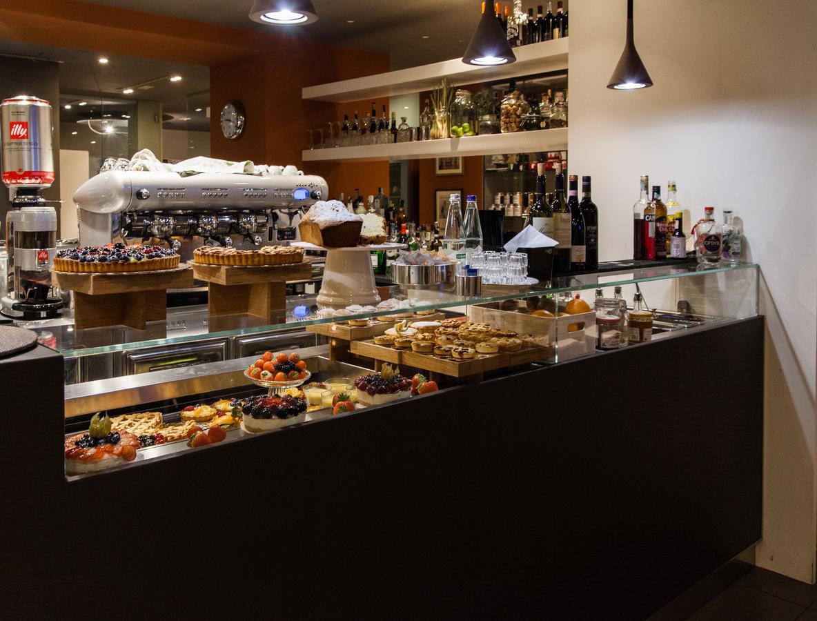 Spluga Sosta & Hotel Dubino