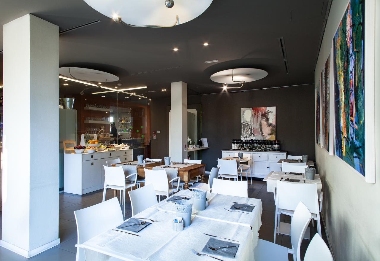 Hotel Spluga Sosta & Dubino