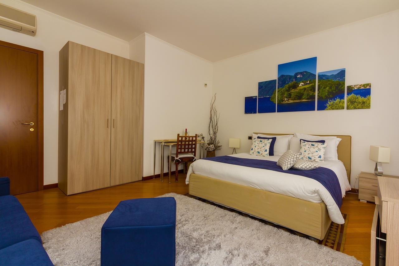 Bed & Breakfast La &