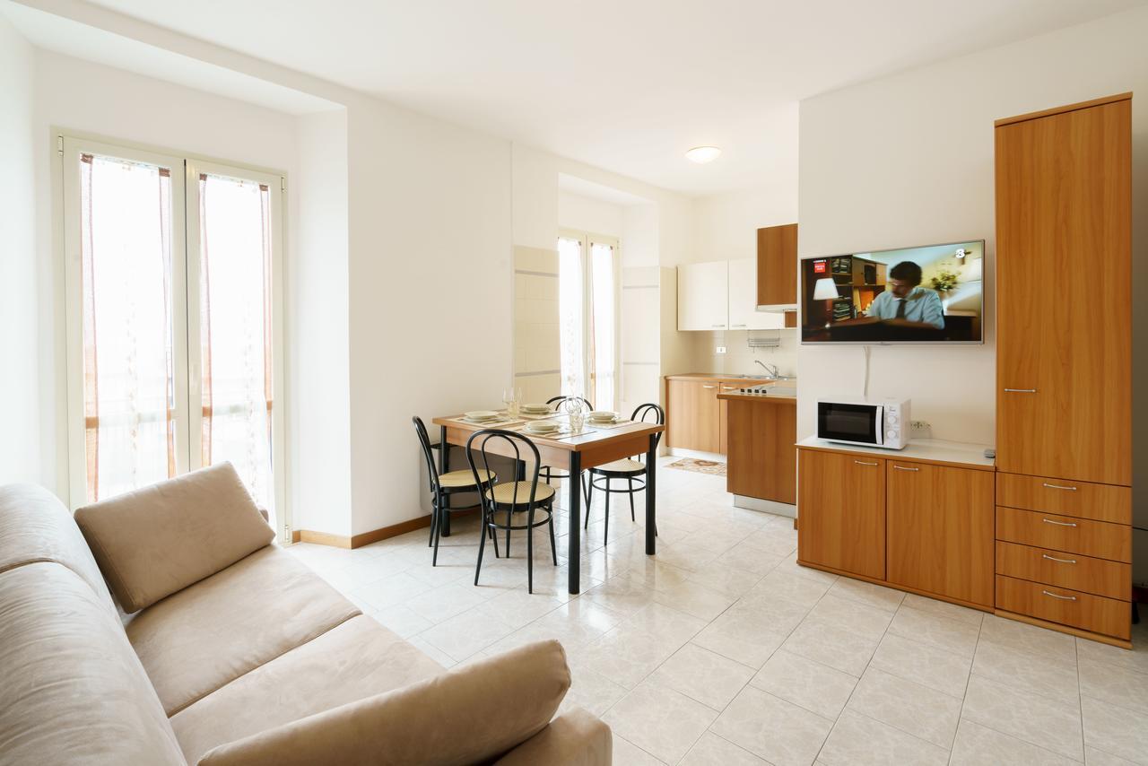 Riva Del Lario Apartment Gravedona