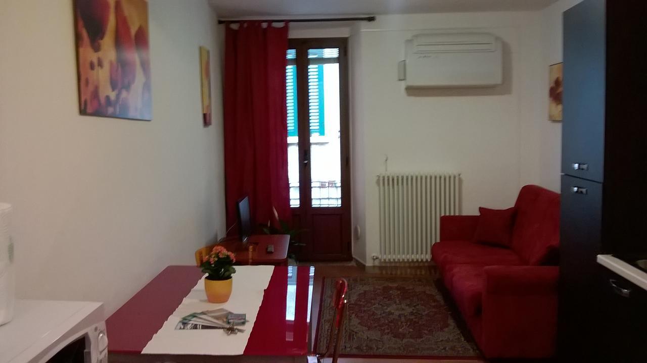 Apartment Center Town *