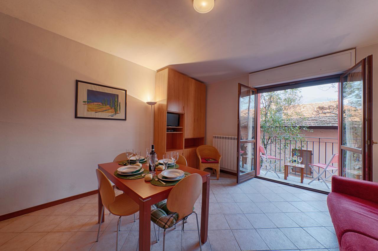Camelia Apartment